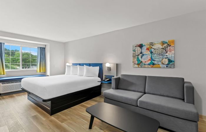 Microtel Inn & Suites by Wyndham Norcross