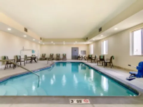 Comfort Inn & Suites Salina North Hotels in Salina