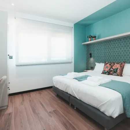 Alma Candida Hotels in Valenca