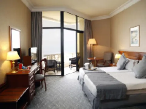 Bayview Hotel Beirut โรงแรมในเบรุต