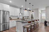 Uptown Elegant Escape | JZ Vacation Rentals