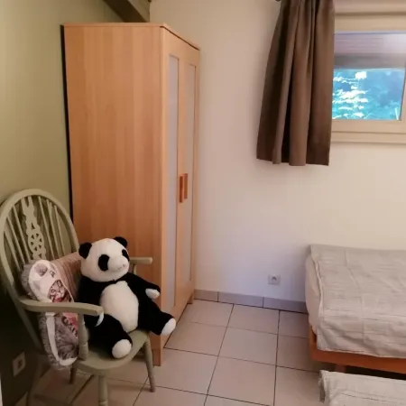 Chalet in Wibrin Near Achouffe Brewery Отели в г. Уффализ
