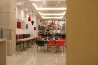 Red Fox by Lemon Tree Hotels, Sector 60, Gurugram