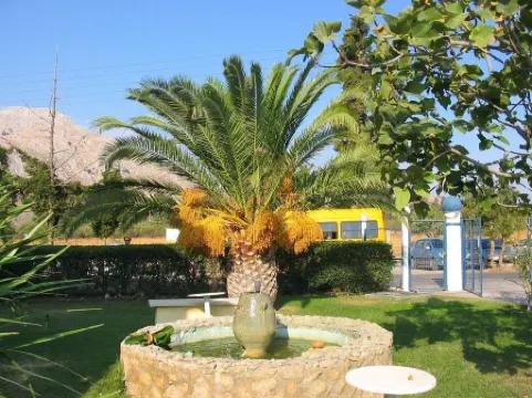 金奧德賽酒店 - 全包式