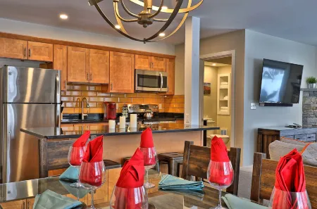 Killington Center Inn & Suites by Killington VR - 2 Bedrooms