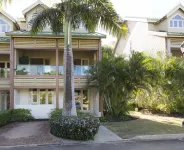Barefoot Luxury - Pool & Walk to Holetown Beach - Huvilat