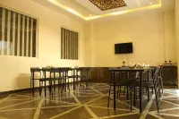 호텔 아시안 인  호텔