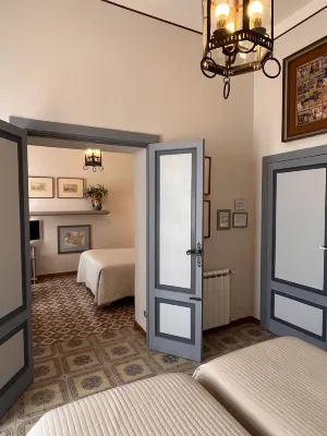 Villa Chiarenza Maison d'Hotes - Bed and breakfasts