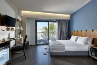 Pollis Hotel