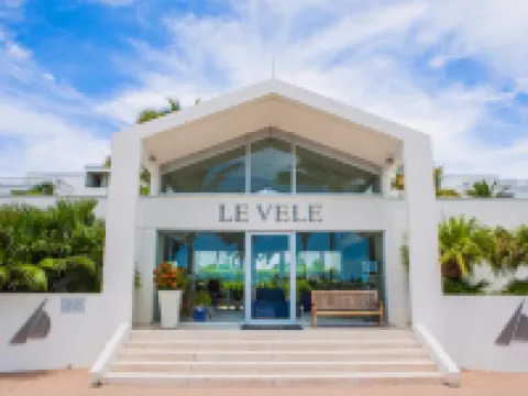 Le Vele Resort Hotels in Grace Bay