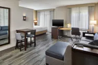 Residence Inn Atlanta Perimeter Center/Dunwoody - Kitchens
