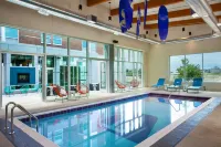 Aloft Syracuse Inner Harbor - Pool