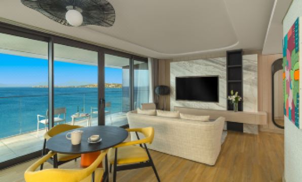 Swissôtel Resort and Spa Cesme