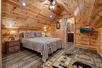 Beside Still Water 1 - 2 Bedrooms, 2 Baths, Sleeps 6 Home Hotels in Cosby