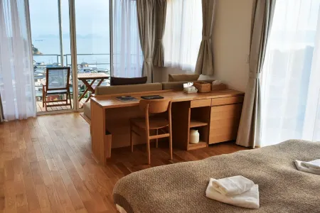 MY Lodge Naoshima Отели в г. уезд Кагава