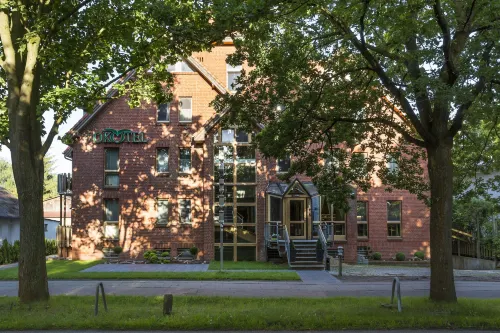 Ökotel Hamburg Hotels in Halstenbek