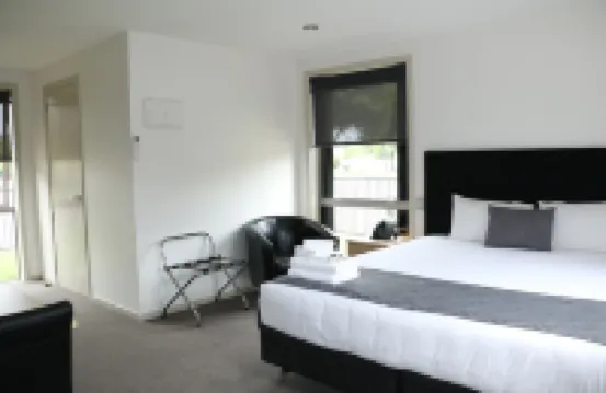 Mcm Motel Christchurch Hotels near Bealey Avenue