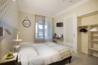 Gab House Hotels in Bron