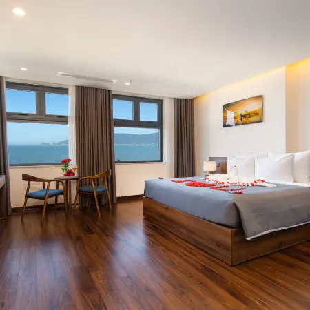 Avenis Hotel Отели рядом с достопримечательностью «Пляж Nam O»