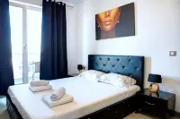 Aparthotel Ella Alezzi - Pet-friendly