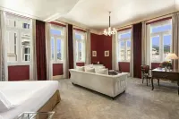 Grand Hotel Duchi d'Aosta Hotels near Trieste Terminal Passeggeri