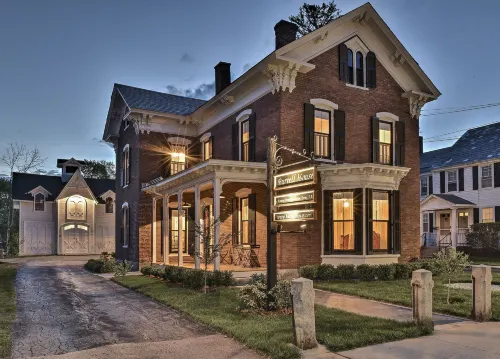 The Burrell House Hotels in Keene