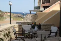 Nina's Place，離海灘步行5分鐘