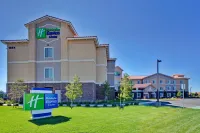 Holiday Inn Express & Suites Beaumont - Oak Valley Hotels in 