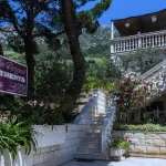 Apartments Villa Dingač Các khách sạn ở Sreser
