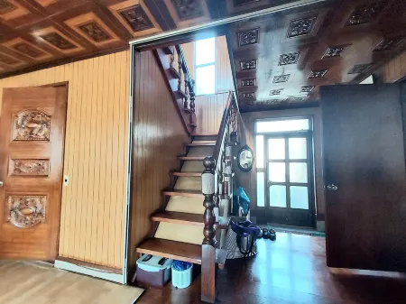 Granny Home Отели рядом с достопримечательностью «Будда Myeongnyun-dong, Anseong-si, Gyeonggi-do»