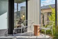 4Square Complex - Apartments