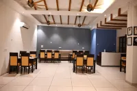 Hotel Badrika Inn - breakfast
