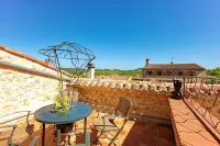 라 메종 데 콘술