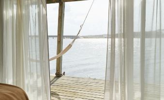 Laguna Garzón Lodge