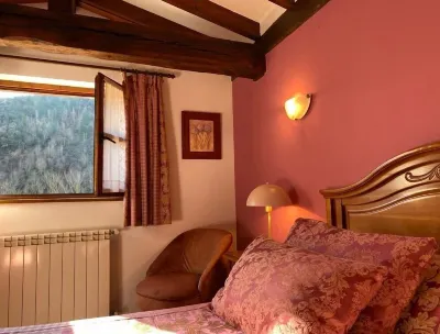 Picos de Europa Suites and Rooms Отели в г. Фуэнте-Де