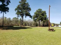 Clear Lakes Inn Hotels in Quitman