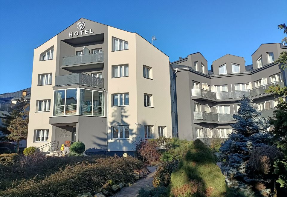 Hotel Akwawit - Housity