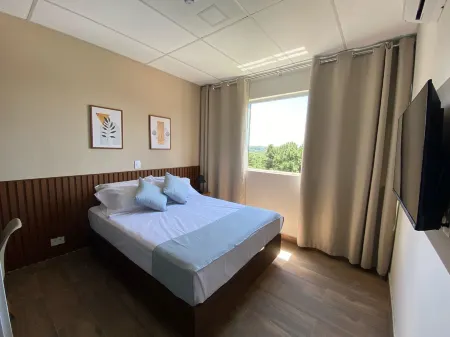 Nobre Hotel Отели в г. Эмбу