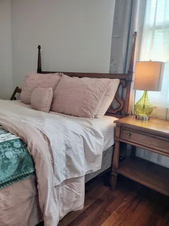 Delightful Cabin near a wildlife refuge, 6 miles to Carbondale Illinois.