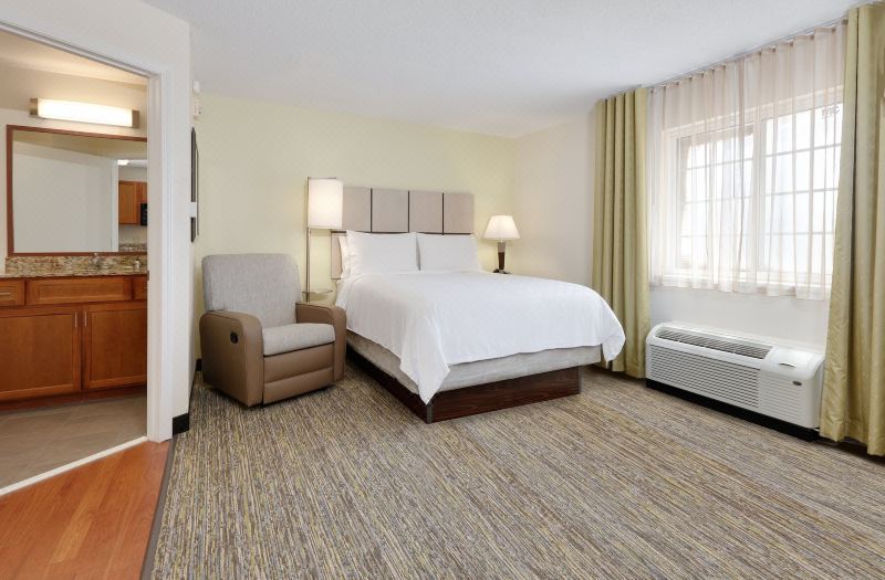 Candlewood Suites Salina by IHG