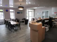 Hotel de France Hotels in Saintes