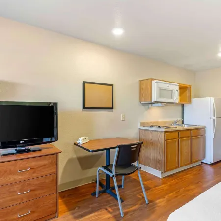 Extended Stay America Select Suites - Cleveland - Mentor Hotels in Mentor