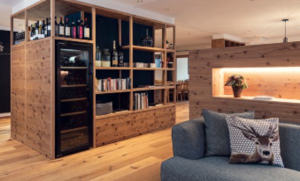 Conrad's Mountain Lodge