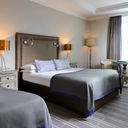 Meadowlands Hotel
