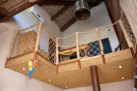 Demeure de la Compagnie Générale des Huiles Précieuses - Pool