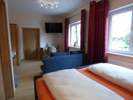 Landhaus Effeld Отели в г. Вассенберг