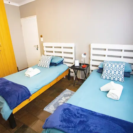 Kate's Nest Guesthouse & Backpackers