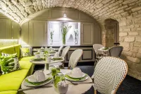 Hotel Jardin le Brea - breakfast