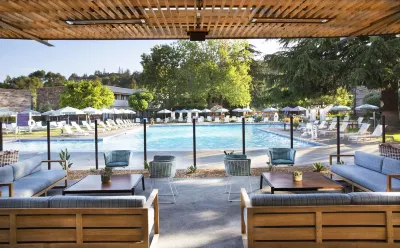 Flamingo Resort & Spa Отели рядом с достопримечательностью «Парк штата Трион-Аннадел»