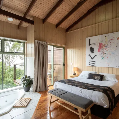 Treetops Seaview Montville Отели рядом с достопримечательностью «Виноградник Flame Hill»